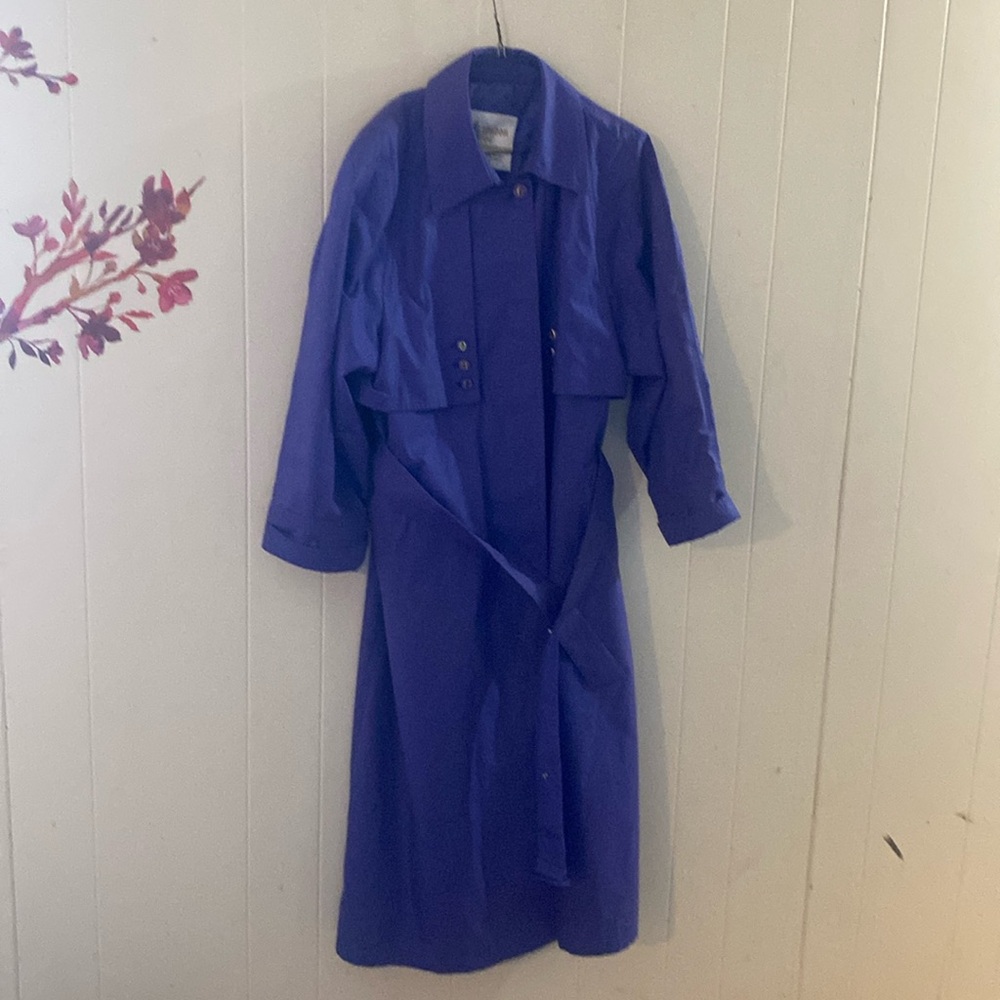 Beautiful Vintage purple London Fog trench coat in unbelievably good condition